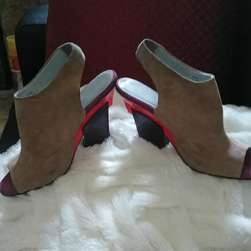 Calvin Klein Color-Block Suede Wedges Shoes Size 7 - image 4